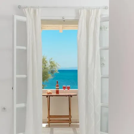 Naxos Golden 2